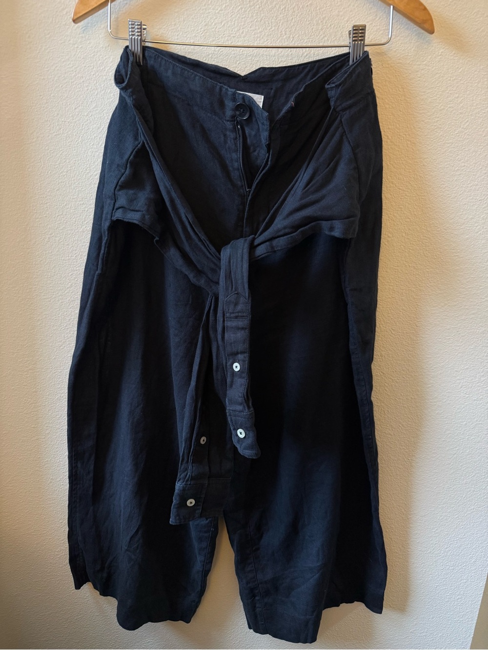 Anthropologie Wide Leg Linen Shirt-Tie Capri Pants in Black Size 12 Like New